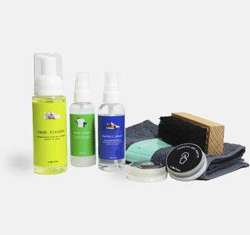 Travel kit with comprehensive shoe care