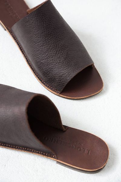 Leather Brown Flip Flops EU 35