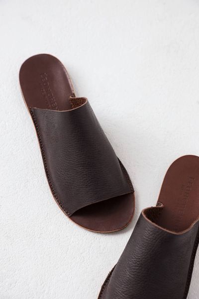 Leather Brown Flip Flops EU 35