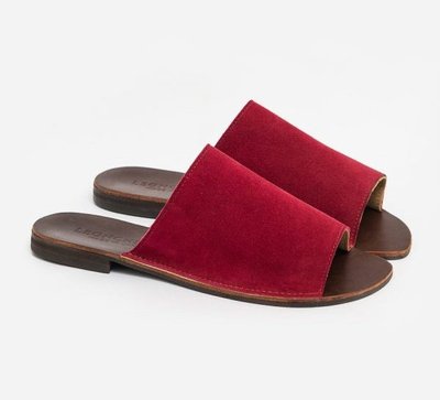 Raspberry slippers