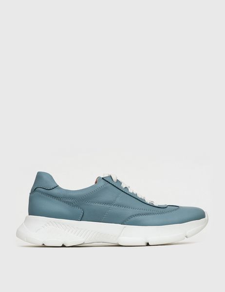 Blue leather sneakers EU 36