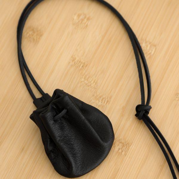 Leather Micro Pouch Bag (black)