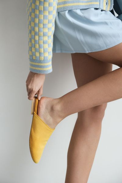 Yellow Pointed Mules EU 39